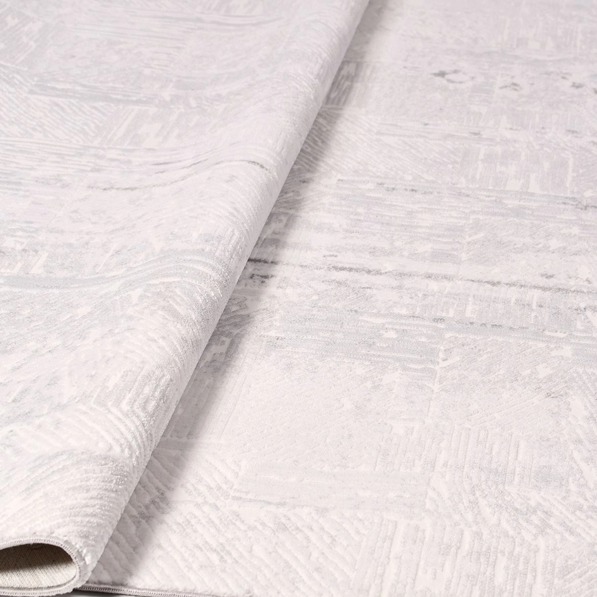 6 mm Hav Yüksekliğinde Gri Desenli Makine Halısı Silver Serisi