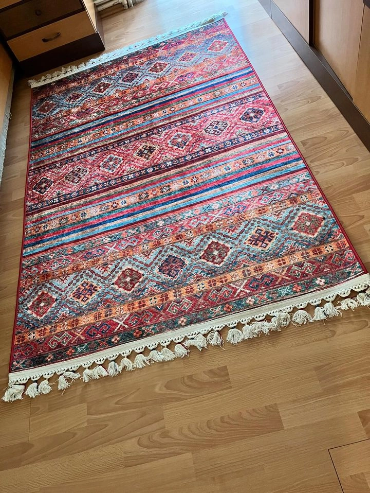 Renkli Etnik Desenli Dijital Baskı Yıkanabilir Halı