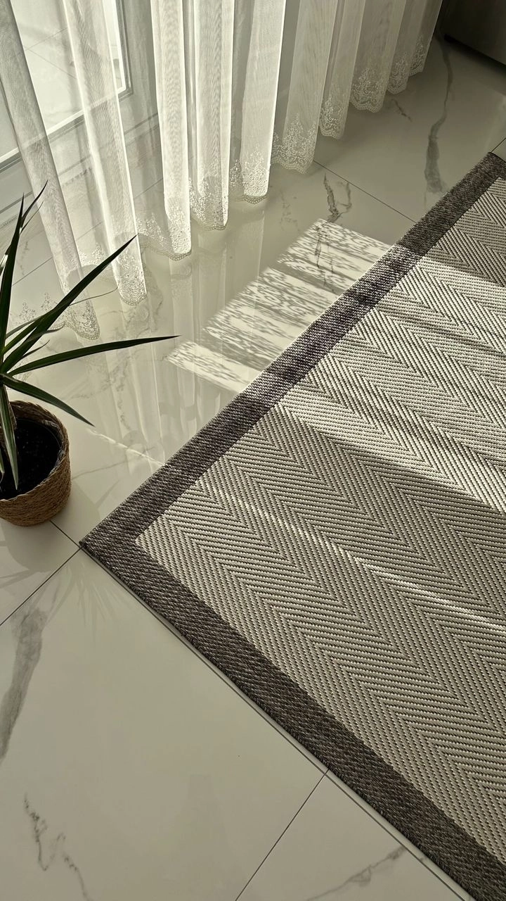 Antrasit Çerçeve Krem Zikzak Desenli Siesta Serisi Sisal Halı