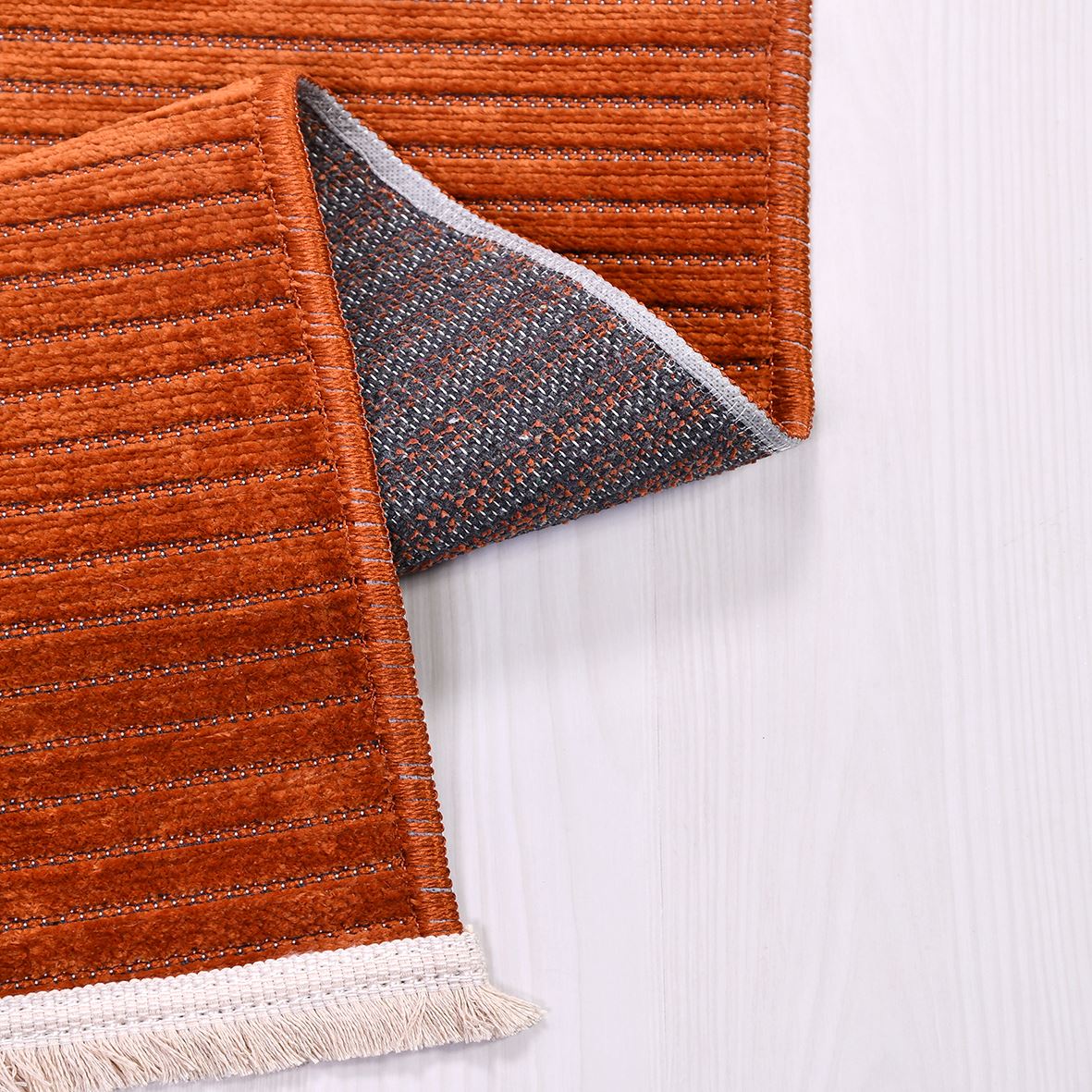 %20%20Şönil%20Kilim%20Kiremit%20Kaymaz%20Taban%20Liya%20Serisi