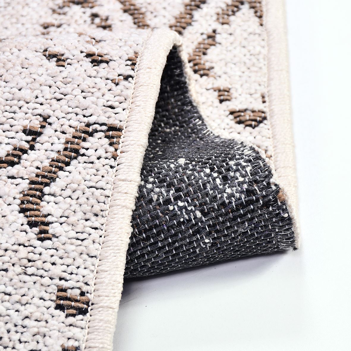 Yeni%20Model%20Şönil%20Kilim%20Beyaz%20Asil%20Serisi