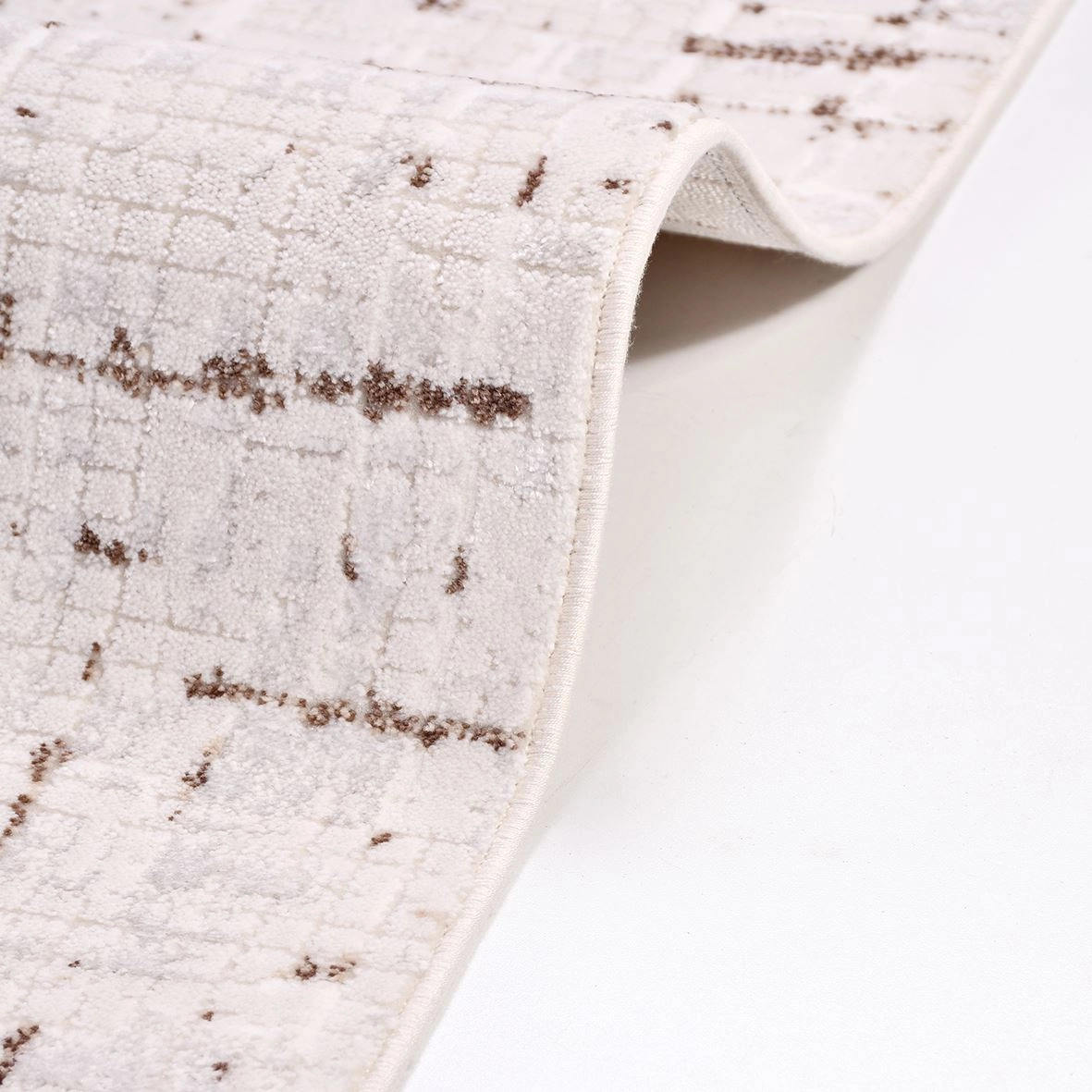 Kahverengi Desenli Akrilik Makine Halısı Lara Serisi