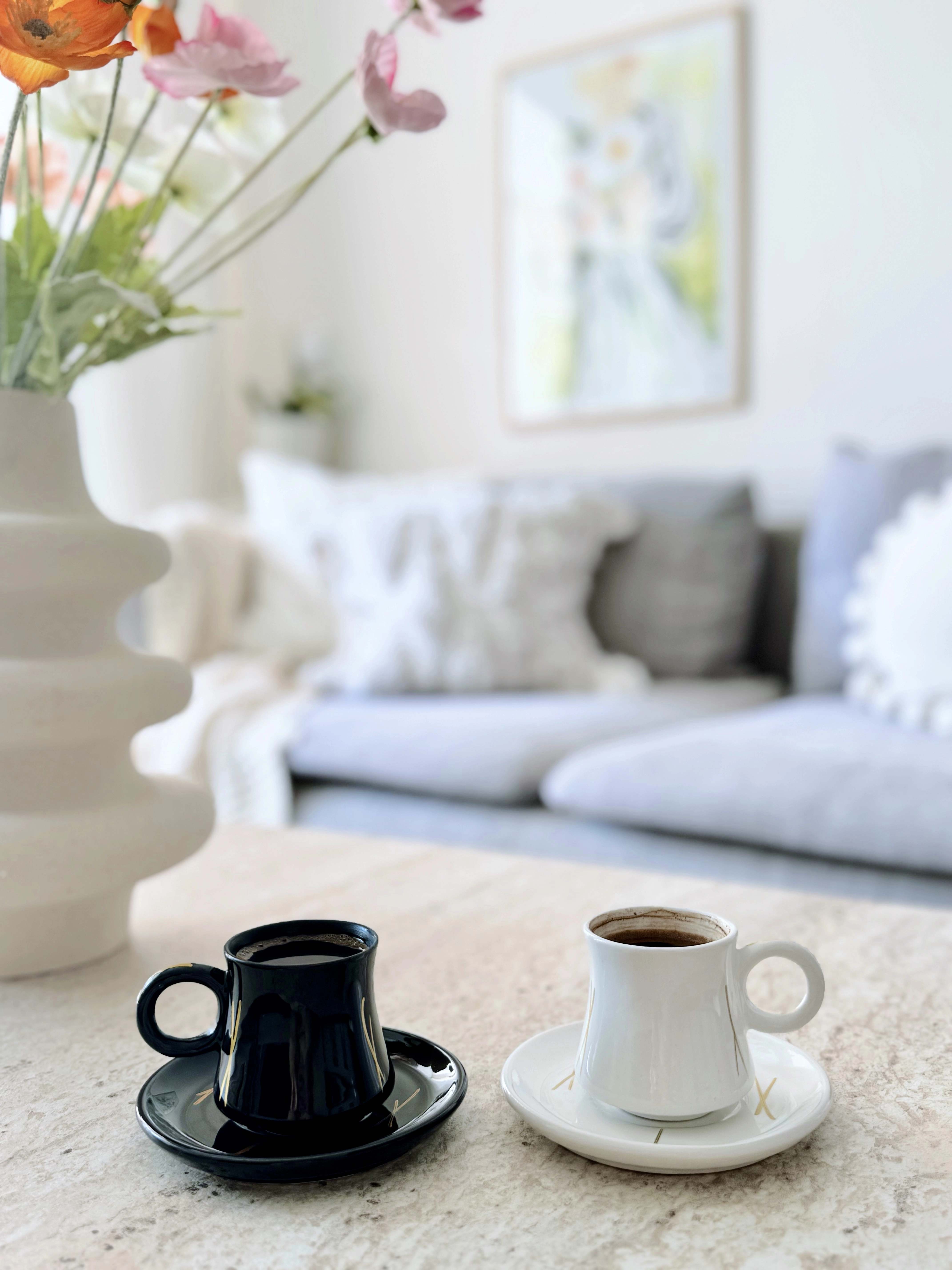 Çizgili Siyah Beyaz 6 Kişilik 12 Parça Fincan Takımı