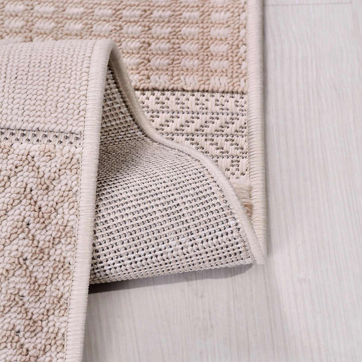 4 mm hav yüksekliğinde İzgi Serisi Krem Kahverengi Desenli Halı