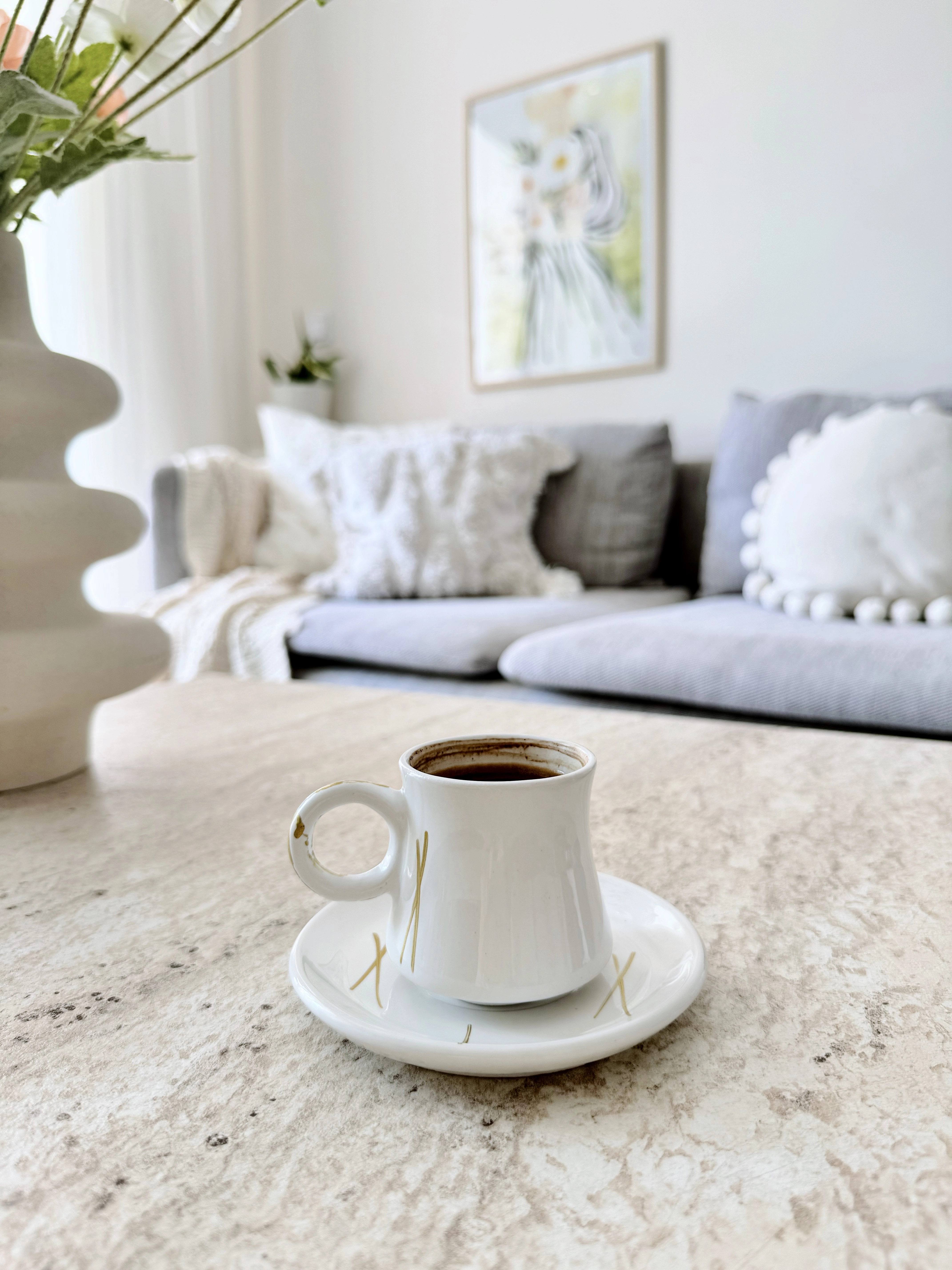 Çizgili Siyah Beyaz 6 Kişilik 12 Parça Fincan Takımı