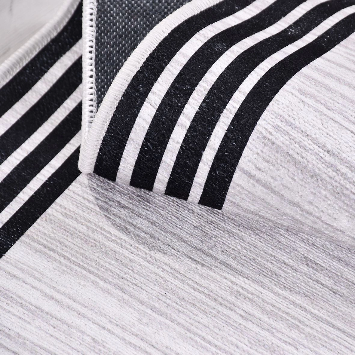 Gri Çizgili Dijital Baskı Yıkanabilir Halı