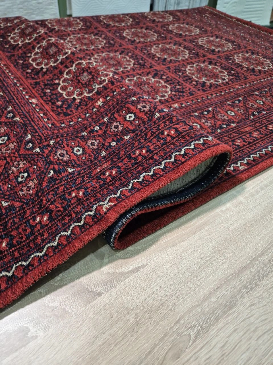 Kırmızı Etnik Desenli Buhara Serisi Halı