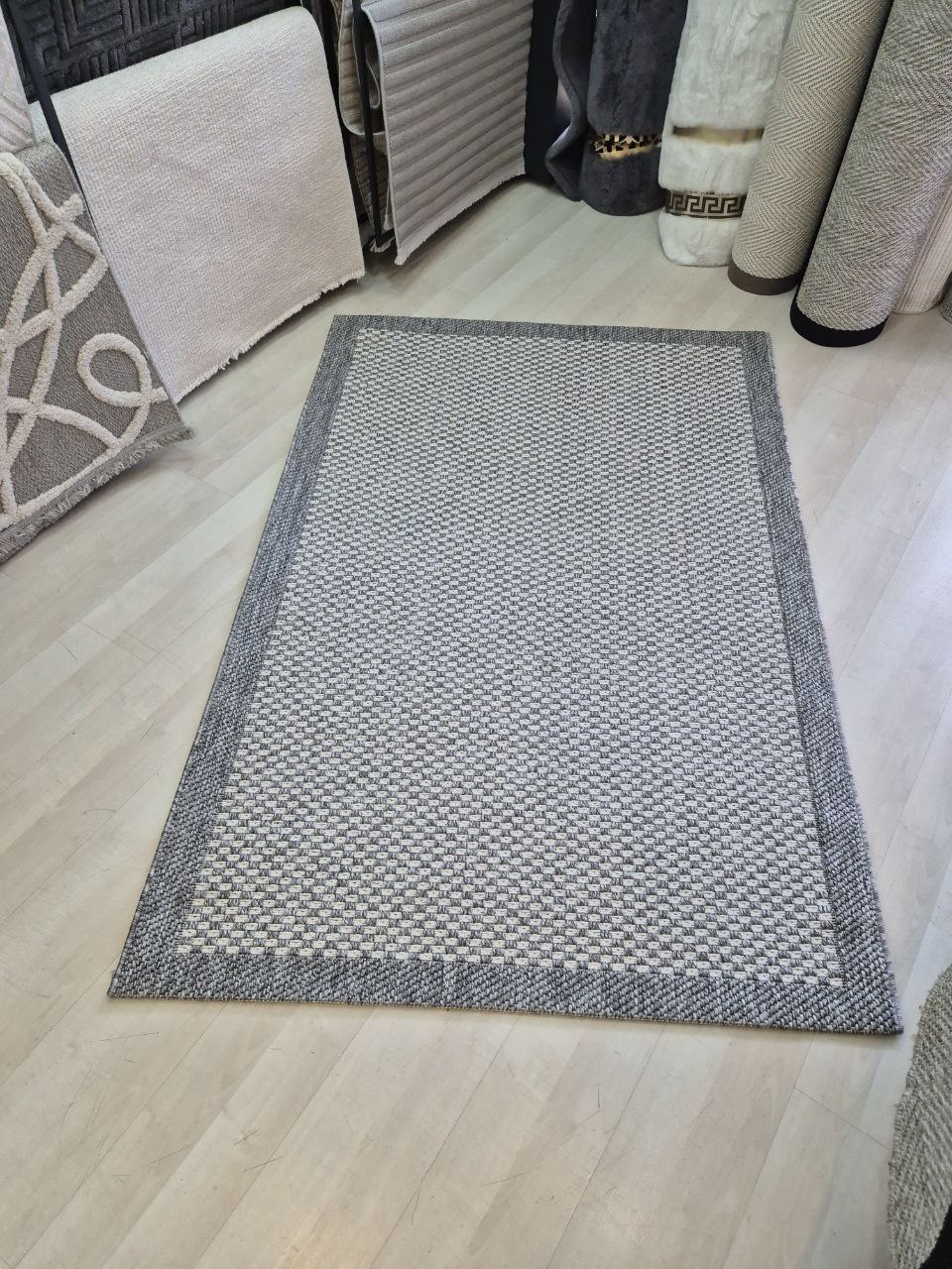 Gri%20%20Kare%20Desenli%20Veranda%20Serisi%20Sisal%20Halı