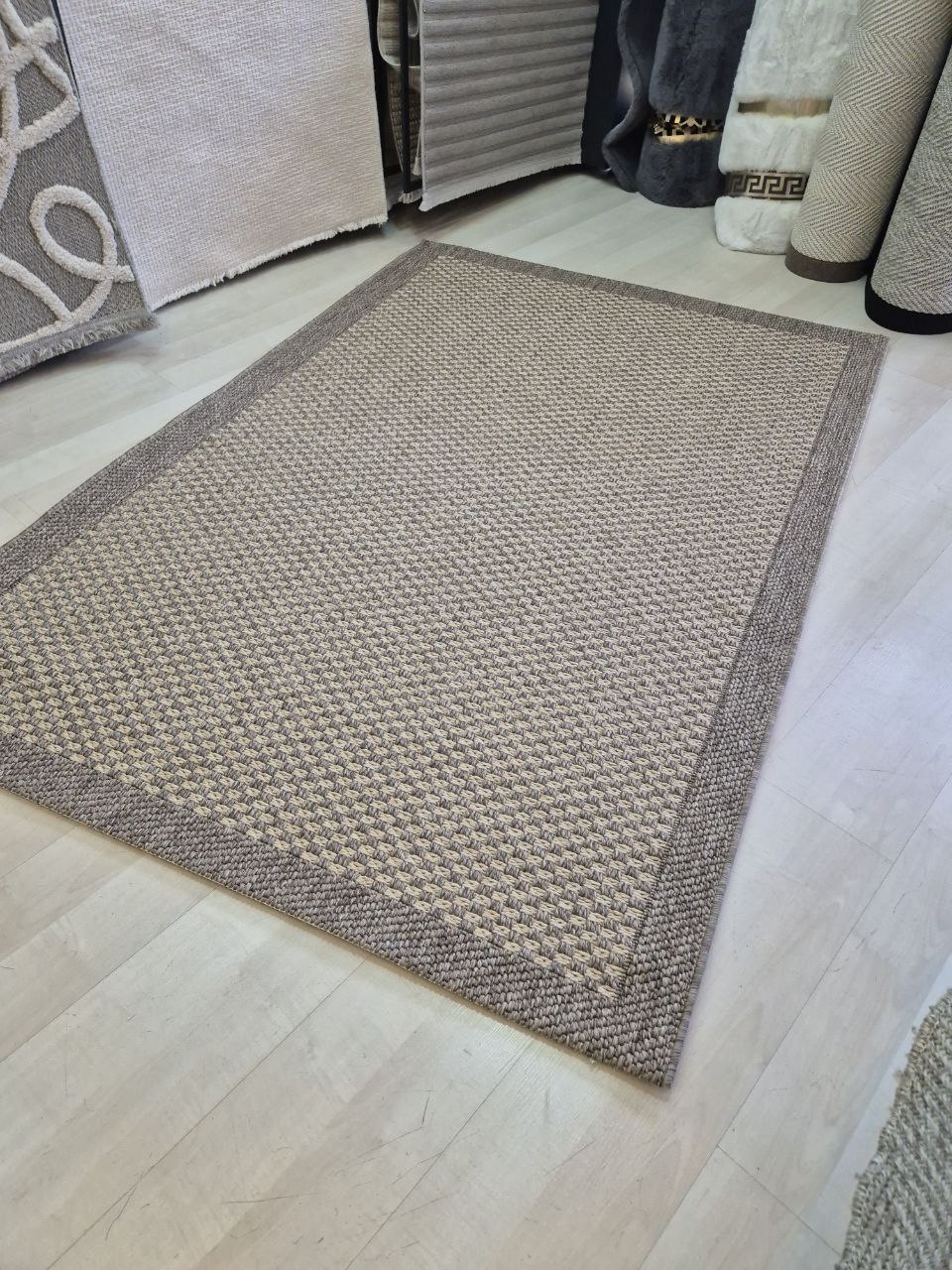 Bej%20Kare%20Desenli%20Veranda%20Serisi%20Sisal%20Halı