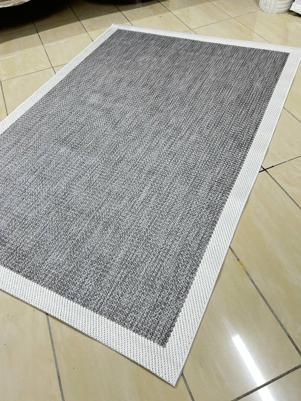 Siesta%20Serisi%20Antrasit%20Krem%20Seritli%20Sisal%20Halı