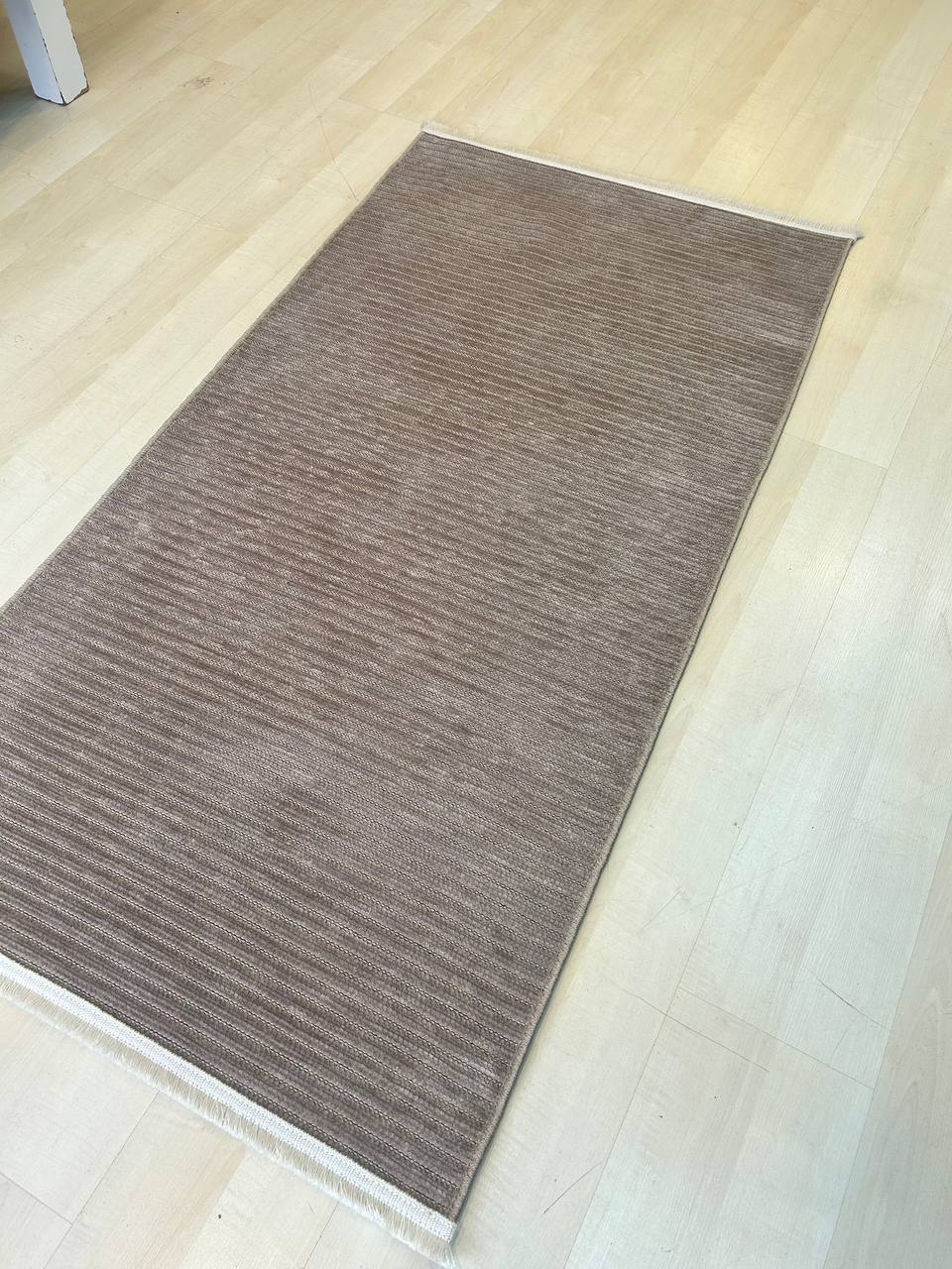 Şönil%20Kilim%20Vizon%20Kaymaz%20Taban%20Liya%20Serisi