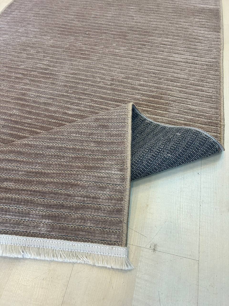Şönil%20Kilim%20Vizon%20Kaymaz%20Taban%20Liya%20Serisi