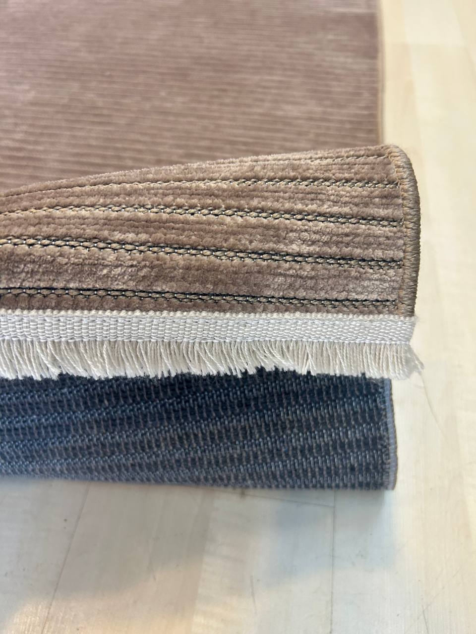 Şönil%20Kilim%20Vizon%20Kaymaz%20Taban%20Liya%20Serisi