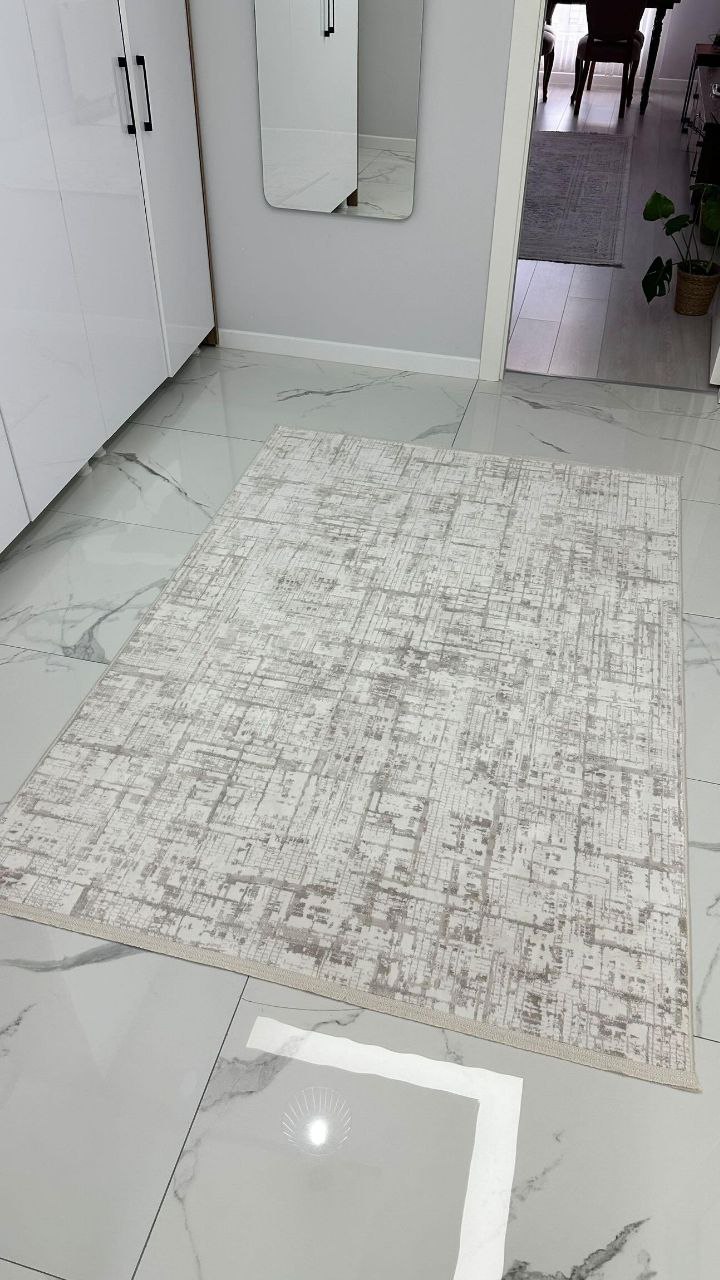 %208%20mm%20Hav%20Yüksekliğinde%20Bej%20Desenli%20Makine%20Halısı%20Galyon%20Serisi