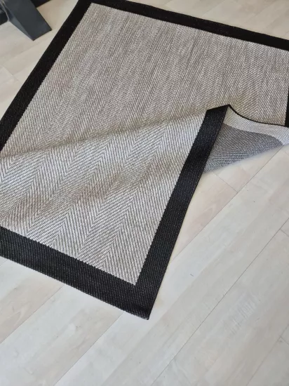 Bej Siyah Balık Sırtı Desenli Seritli Sisal Halı Sisal Plus Serisi