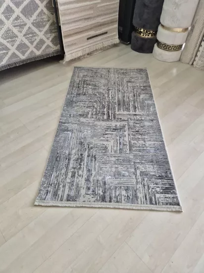 Gri Çizgi Desenli Hermes Serisi Halı
