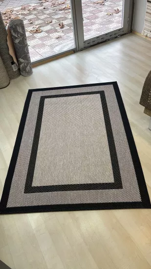 Siyah Çift Şeritli Bej Sisal Halı Sisal Plus Serisi