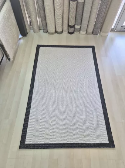  Krem Balıksırtı Siyah Çerçeve Desenli Piala Sunset Serisi Sisal Halı