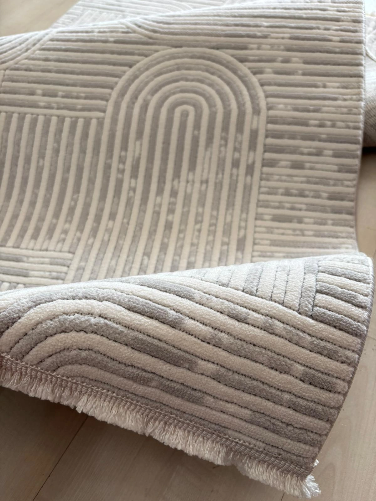   Krem Gri Kıvrım Desenli  Markiz Serisi Halı