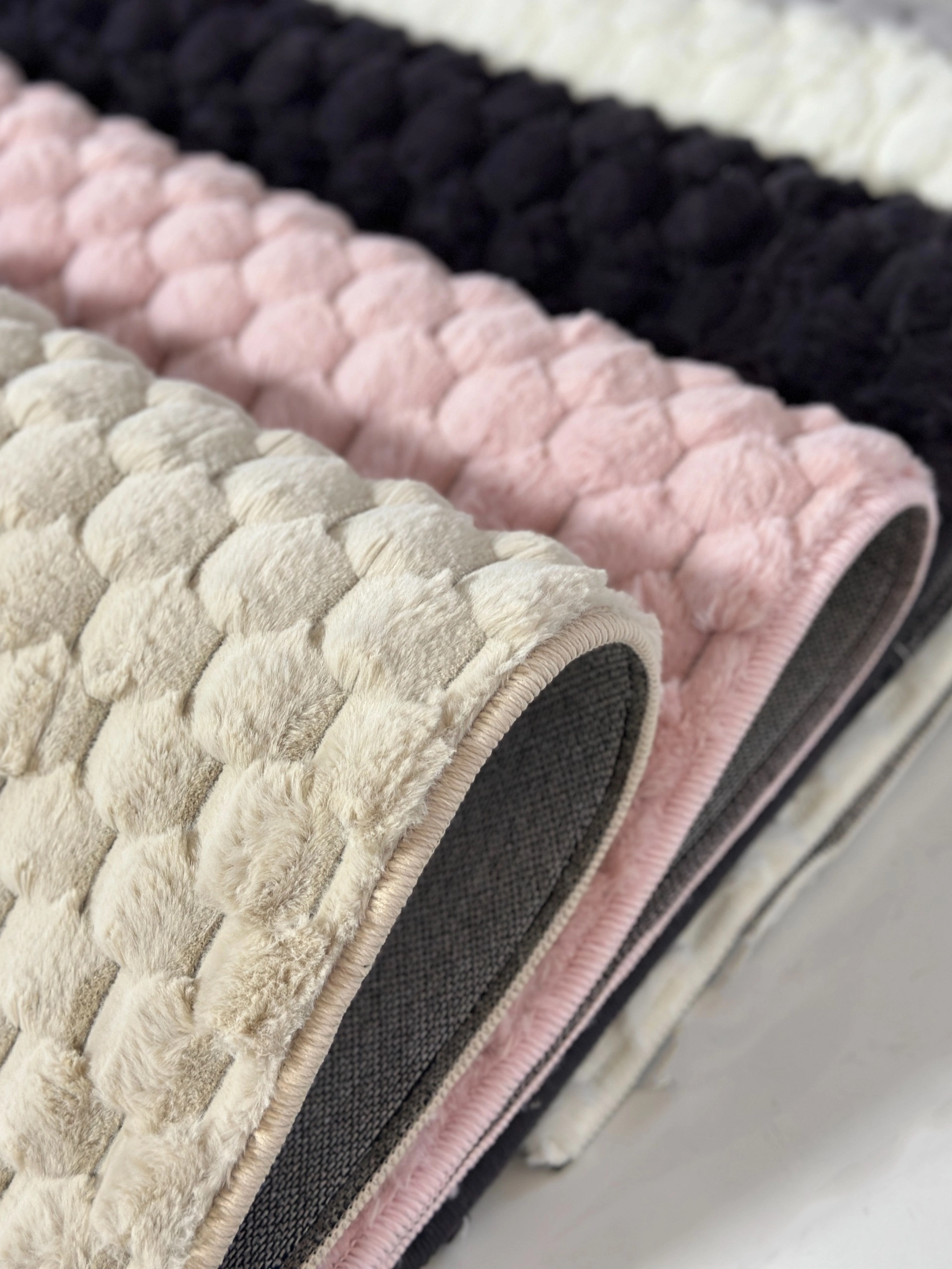 Vizon Puffy Bubble Halı